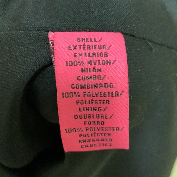 Emanuel Ungaro lace with sequins lined dress made in Macau - Picture 9 of 10